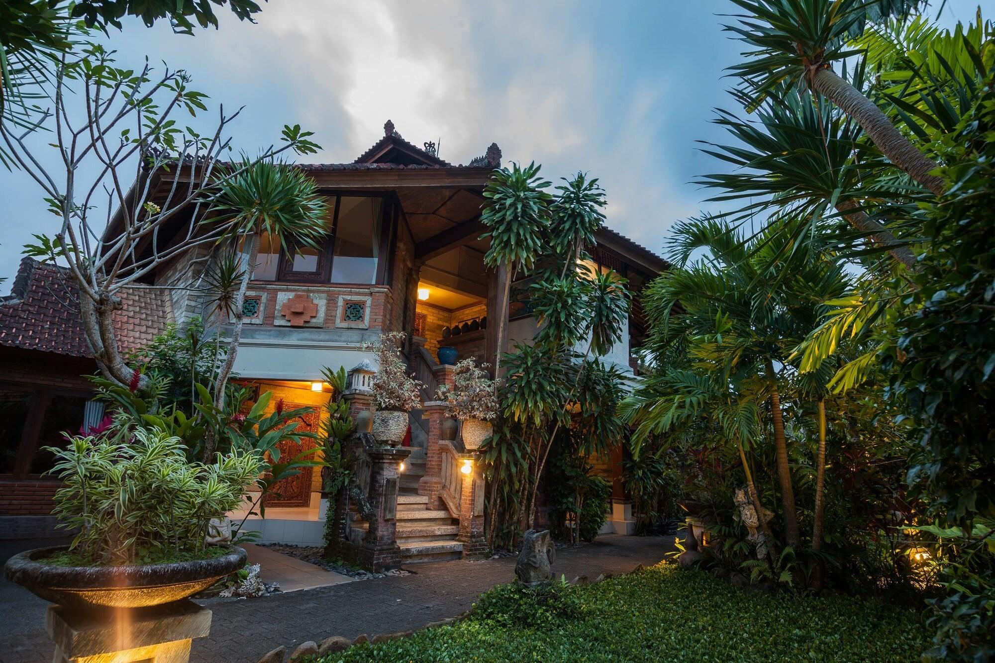 Superior Room with Garden View